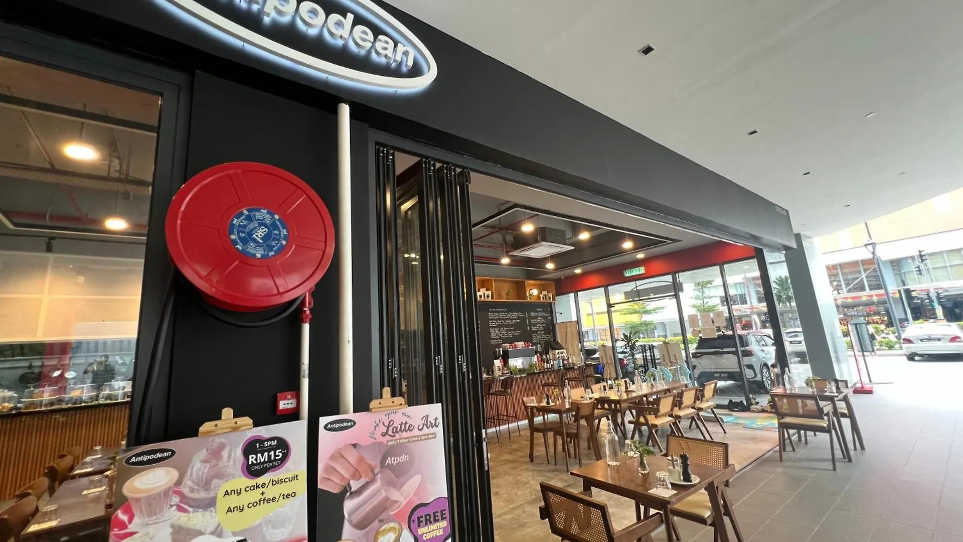 Urban Sunway Velocity Kuala Lumpur By Vivid Stay 0*,  Malesia