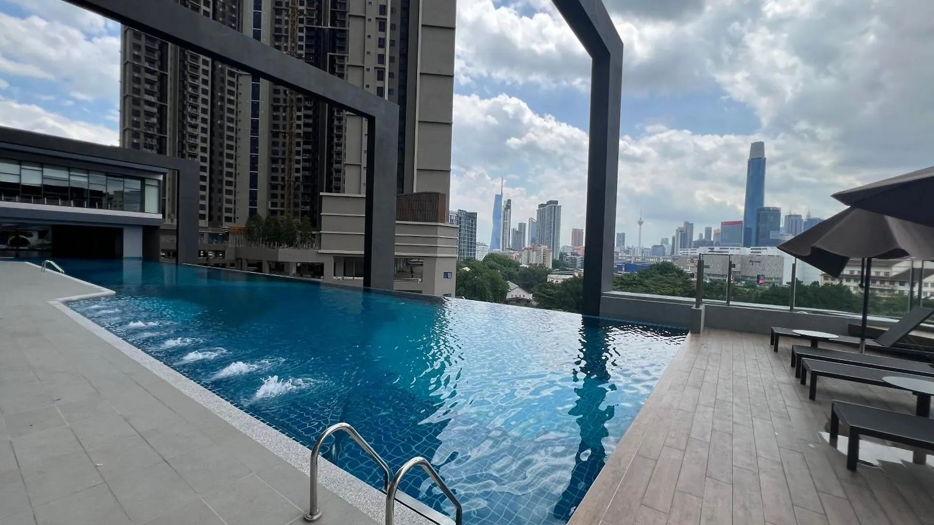 Appartamento Urban Sunway Velocity Kuala Lumpur By Vivid Stay