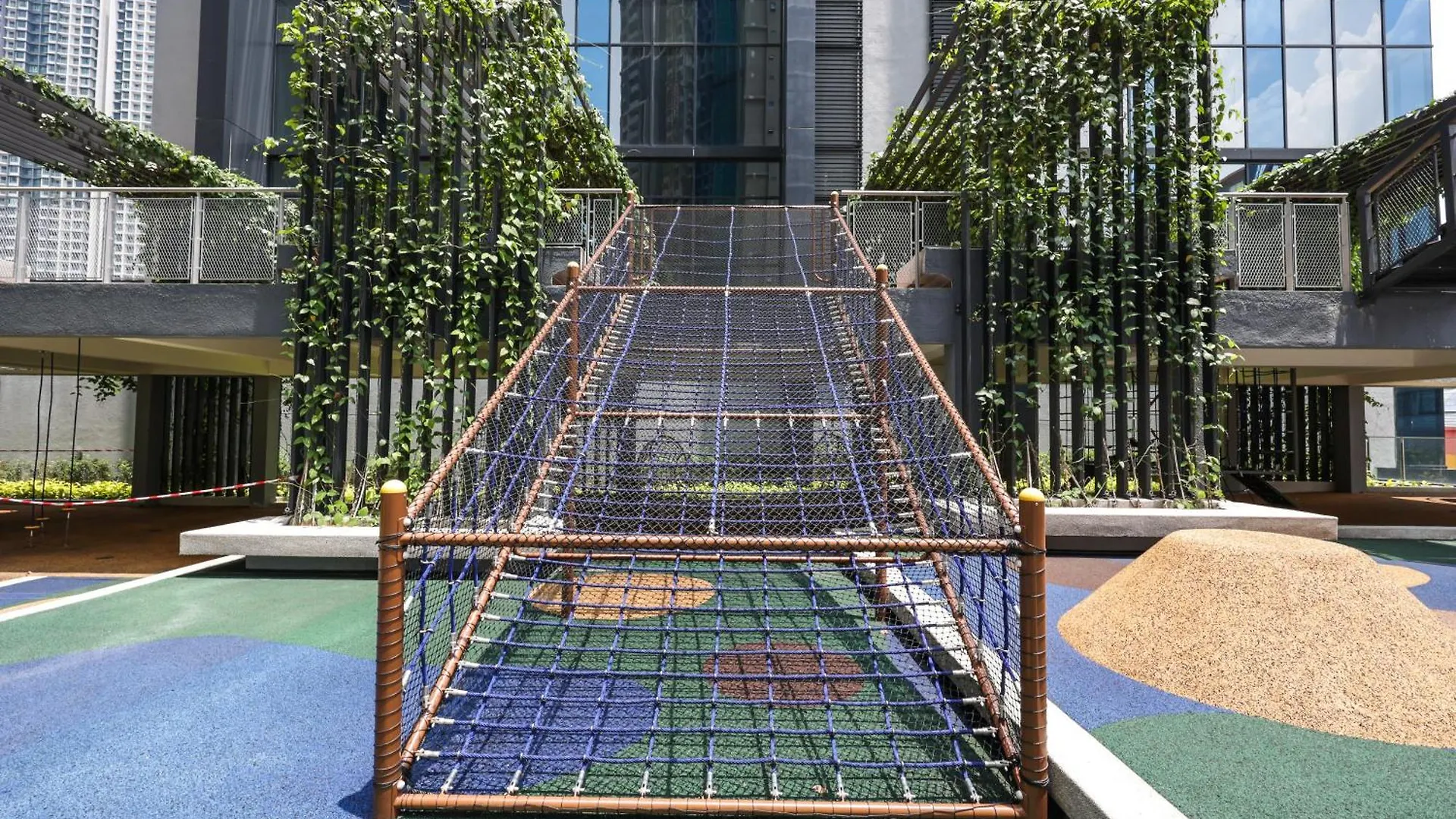Urban Sunway Velocity Kuala Lumpur By Vivid Stay 0*,  Malesia